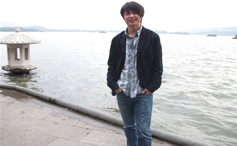 工作上有能力也要有高学历